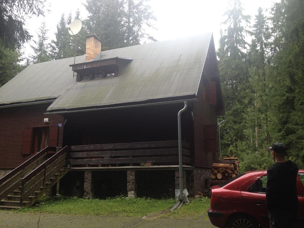 Chata Pleso Tatranska Strba Bilik gambar